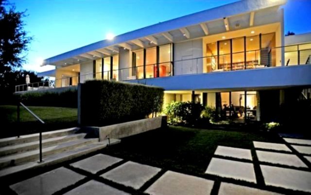 3 Steps to Creating an Eco-Friendly Office Space