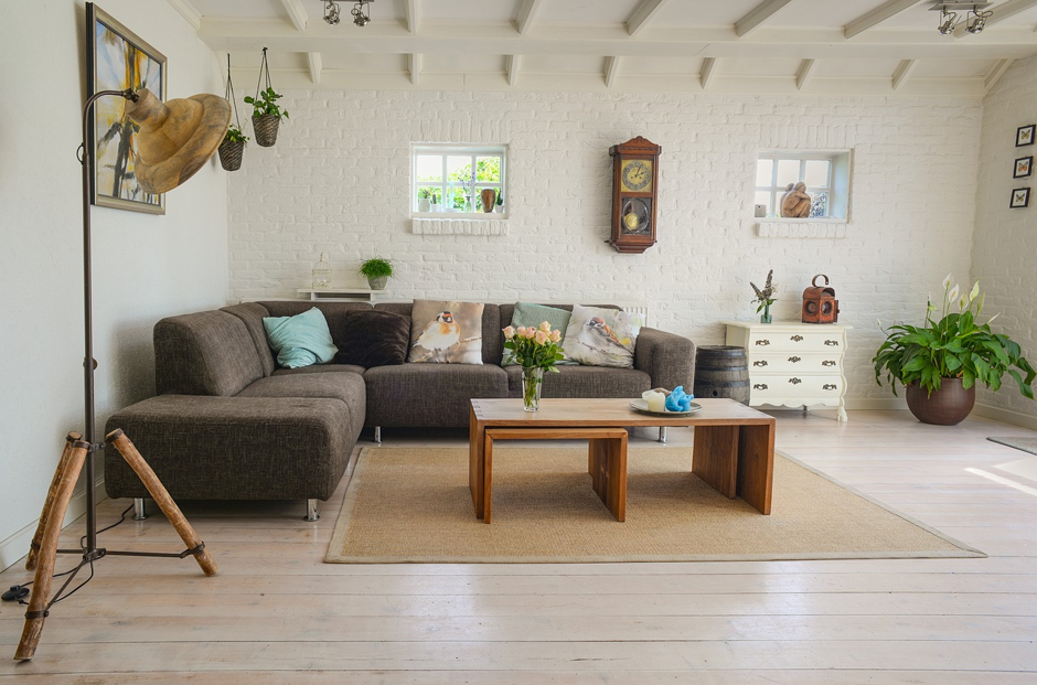 How to Spruce Up the Interior of Your Home in a Few Simple Steps