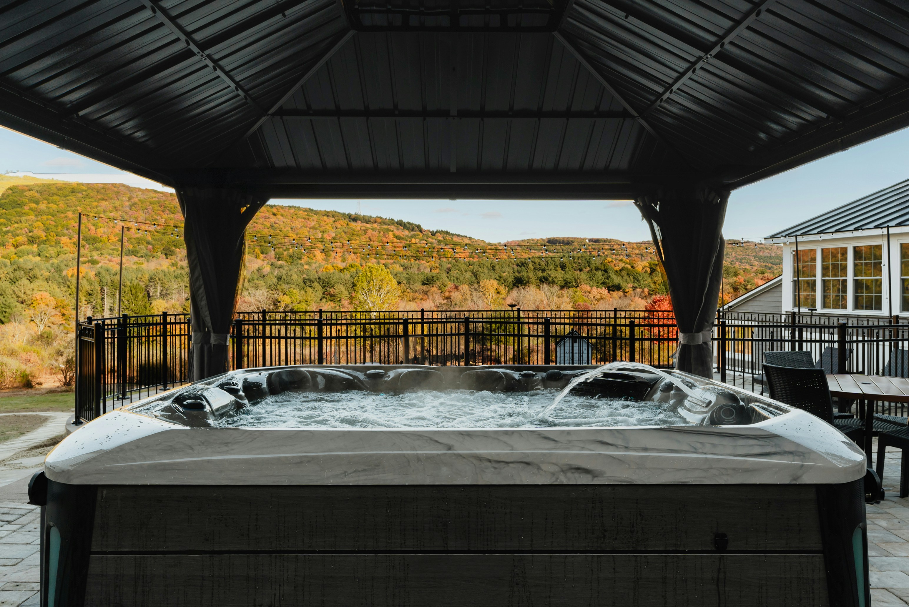 Flat Pack Houses | Understanding Swim Spas: A Modern Alternative to Traditional Pools Understanding Swim Spas: A Modern Alternative to Traditional Pools